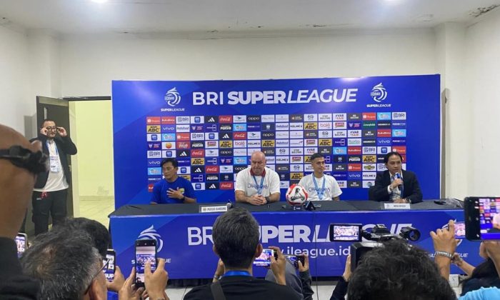 Bojan Hodak: Tak Ada yang Ingat Skor 0-0, Semua Hanya Ingat Persib Hattrick Juara