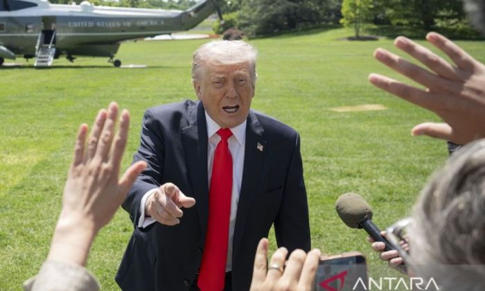 Survei: Hampir 60 persen warga AS tak setuju kebijakan ekonomi Trump