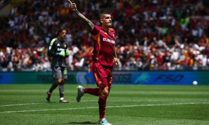 Roma dan Como kompak menang, jaga peluang tampil di Liga Champions