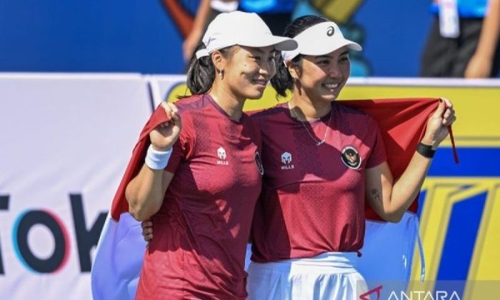 Aldila/Janice tumbang setelah berjuang di babak pertama Roland Garros