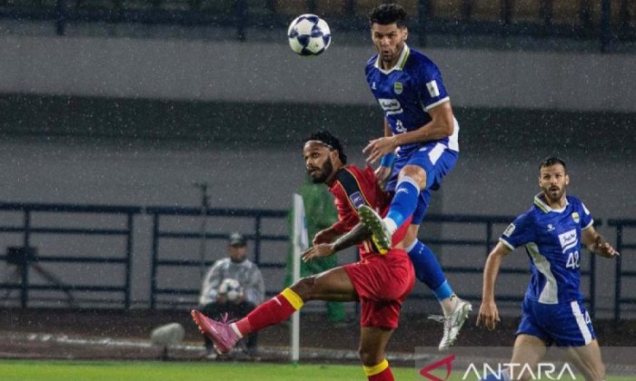 Julio Cesar meminta Persib menjaga fokus jelang menghadapi Persijap Jepara