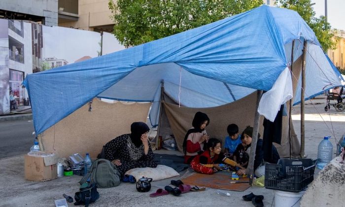 1.1 billion people live in slums. Can they be housed in dignity?