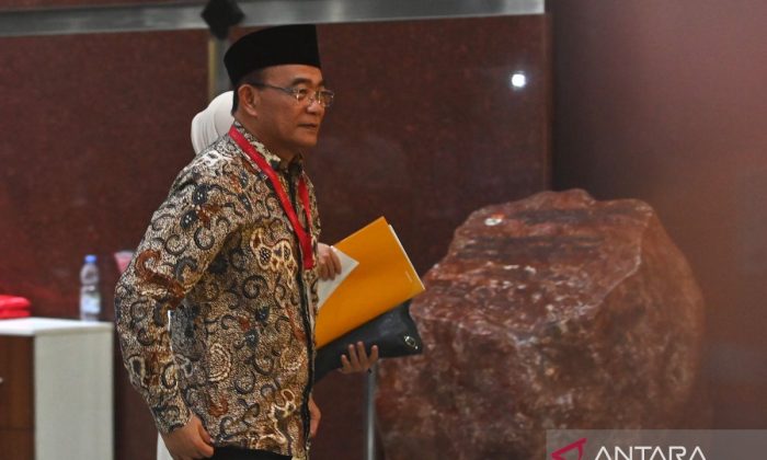 LPK periksa Muhadjir Effendy terkait kuota haji tambahan pada 2022