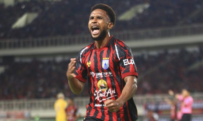 Tekuk Persiku 2-0, Persipura lolos ke playoff