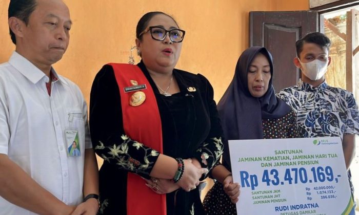 Pemkab beri santunan duka kepada keluarga petugas Damkar Gunungkidul