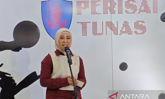 Menkomdigi jelaskan langkah-langkah penegakan hukum PP Tunas