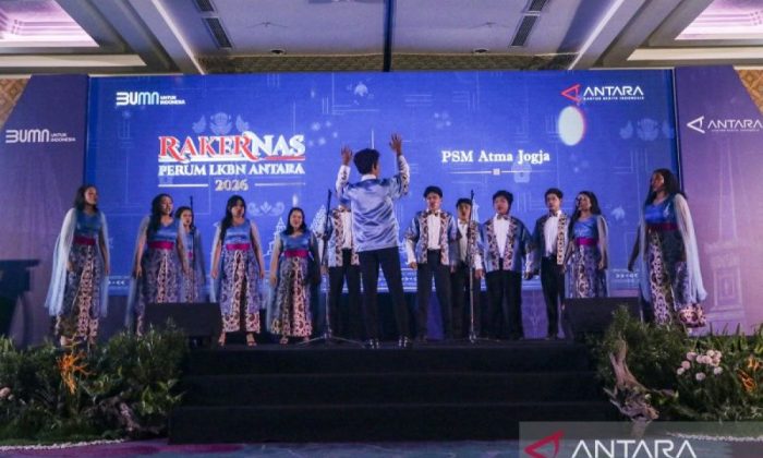 Paduan Suara Mahasiswa UAJY meriahkan Rakernas LKBN Jogjajateng.com 2026