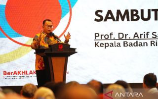 Kepala BRIN meminta jajarannya meningkatkan kualitas proposal riset