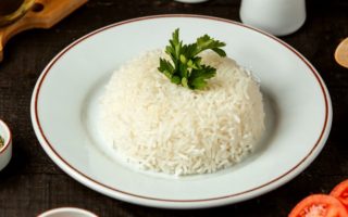 Terungkap! Trik Makan Nasi Putih agar Gula Darah Tidak Naik Drastis