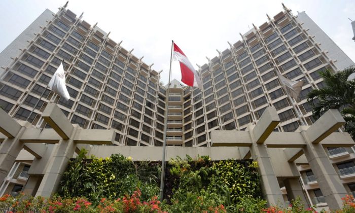 Aparat Gabungan Siaga di GBK, Siap Kawal Eksekusi Hotel Sultan yang Berlangsung Hari Ini