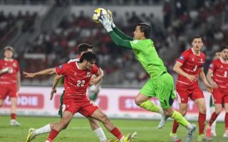 Biasa Dibentengi Jay Idzes, Ini Kata Emil Audero soal Elkan Baggott Usai Indonesia Libas Oman