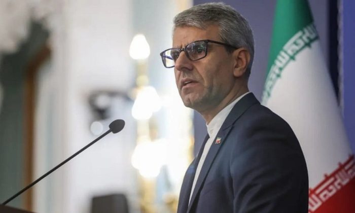 Delegasi Iran Terbang ke Swiss, Desak AS Patuhi Komitmen