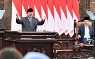 Dihadapan Ribuan Mitra SPPG, Prabowo: Kalau Kalian Tak Mau Kerja dengan Baik, Silakan Minggir!