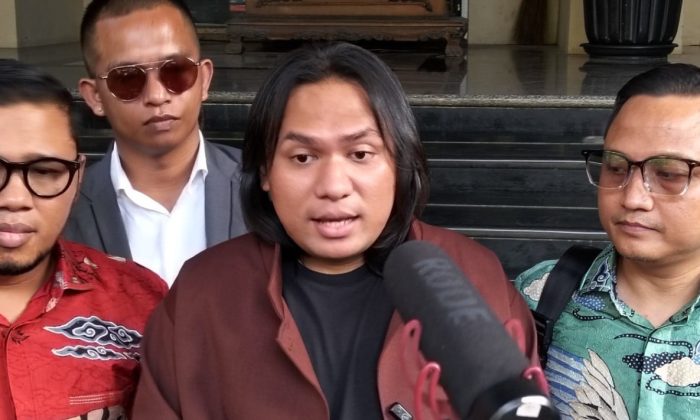 Kasus Umrah Hanania Group Bikin Dirinya Kaget dan Sedih, Keanu AGL: Saya Berdoa Jemaah Bisa Dapat Haknya Lagi