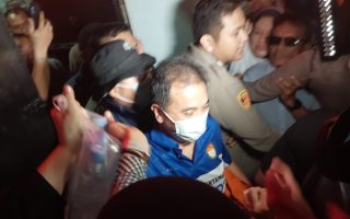 Jamin Tak Melarikan Diri, Pengacara Ajukan Penangguhan Penahanan Roy Suryo dan dr Tifa