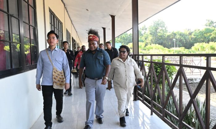 Gibran Janji Bangun Rumah Sakit Tipe C di Kabupaten Asmat Papua