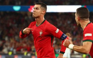 Ronaldo Menggila, Portugal Cukur Habis Uzbekistan