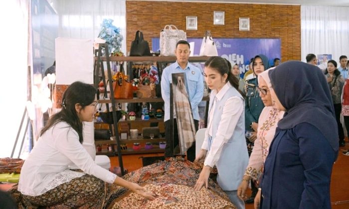 Dorong Ratusan UMKM Naik Kelas, SIG Catat Transaksi RB Rembang Capai Rp6,9 Miliar