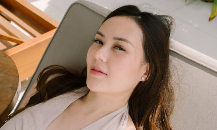 Bukan TDP atau RV! Sarah Gibson Ungkap Wanita Terduga Selingkuhan Suaminya Berinisial C
