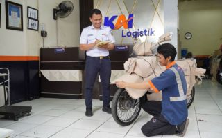 KAI Logistik optimalkan pengiriman motor mahasiswa ke Yogyakarta