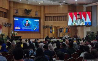 Kemenko PMK: Gelar tak berarti tanpa karya