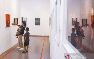Pameran Narrating Humanity