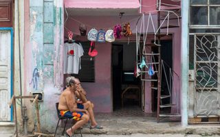 Cuba’s Last Hand