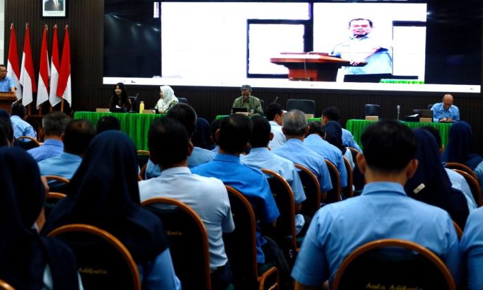 Pemkab Kulon Progo bentengi ASN dari jeratan keuangan ilegal