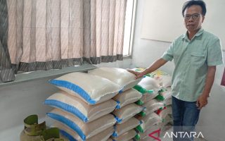 Kemenkop sebut koperasi harus jadi penghubung petani hingga konsumen
