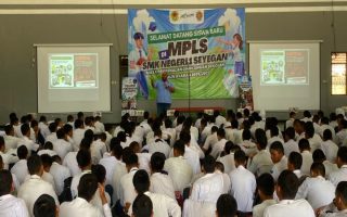 Kesbangpol Sleman bekali siswa baru jadi agen perubahan anti-kekerasan