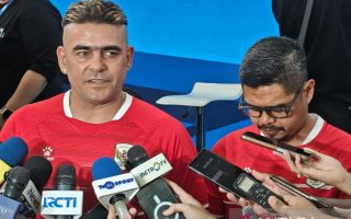 Legenda timnas Gonzales sedih Kambuaya tak dipanggil tetapi memaklumi