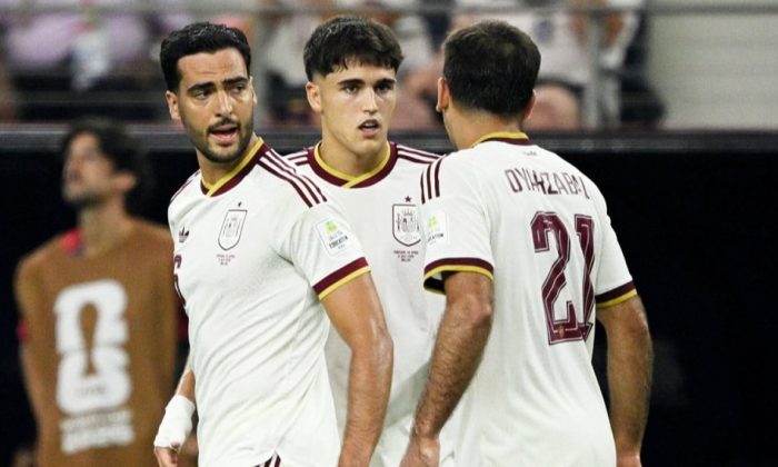 Pernah Main di Indonesia, Bek Spanyol Ini Kangkangi Lionel Messi dan Juara Piala Dunia 2026