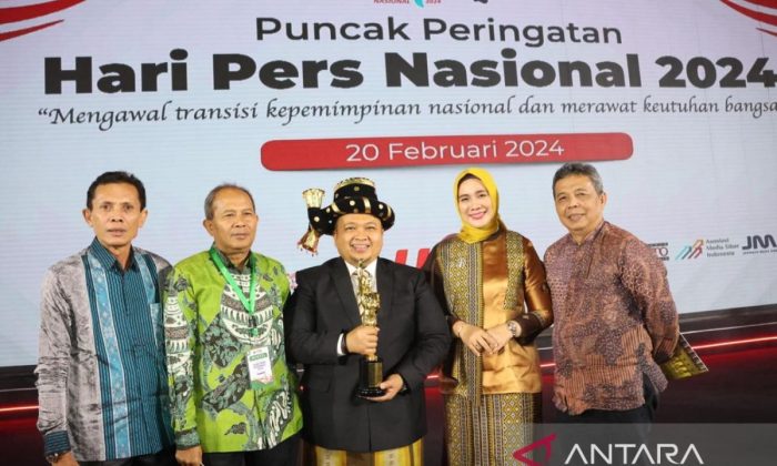 Asro Kamal Rokan mengonfirmasi Diapari Sibatangkayu Harahap meninggal dunia