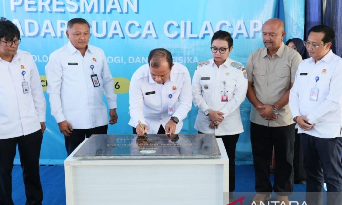 Pemerintah operasikan radar pendeteksi siklon di pesisir selatan Jawa