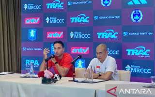 Ezra Walian mengaku bangga lawan Aston Villa