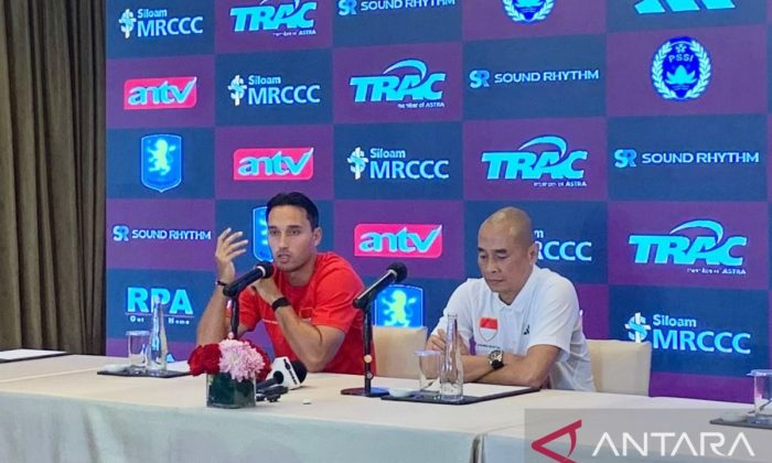 Ezra Walian mengaku bangga lawan Aston Villa