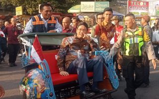 Kemenkeu menyalurkan bantuan Becak Kayuh Listrik Wisata di Yogyakarta