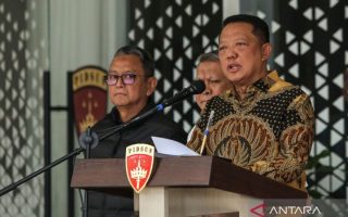 Plt Jampidsus sebut dua orang berinisial F dan DS ditetapkan tersangka