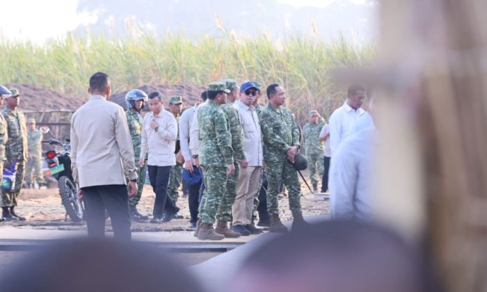 Dampingi Presiden Prabowo panen raya di Malang, Menteri Nusron: Ketahanan pangan butuh kepastian hukum tanah