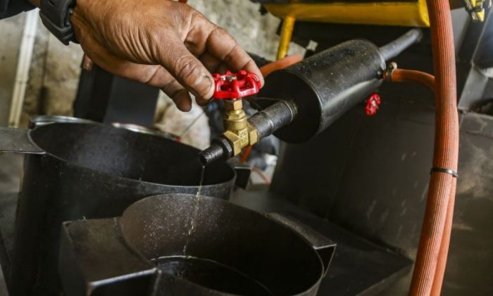Pengolahan sampah plastik menjadi petasol