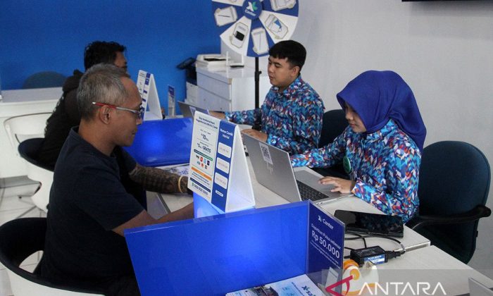 Registrasi kartu SIM biometrik berlaku hari ini, simak manfaatnya