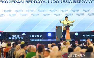 Prabowo mengajak masyarakat memperkuat persatuan dan tinggalkan budaya dengki
