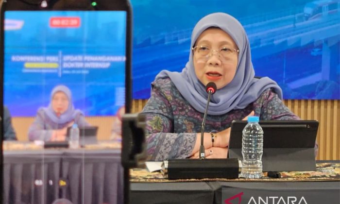 Kemenkes bakal cek kesehatan dokter internsip respons 6 kasus 2026