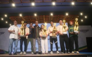 Raihan dan Arsya lifter terbaik remaja Kejurnas Angkat Besi 2026