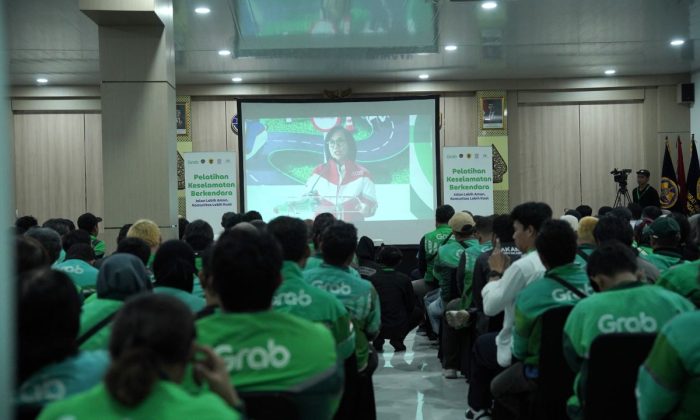 Grab, Kemenhub, AISI latih 1.052 mitra pengemudi untuk berkendara aman di lima kota perkuat keselamatan transportasi online