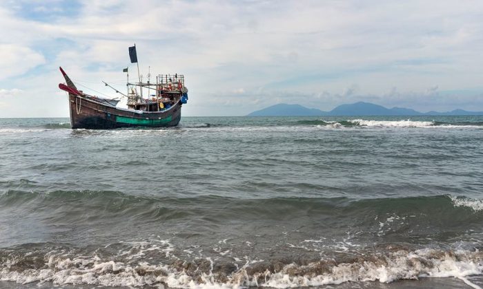 More than 500 people feared dead in double Myanmar shipwreck tragedy