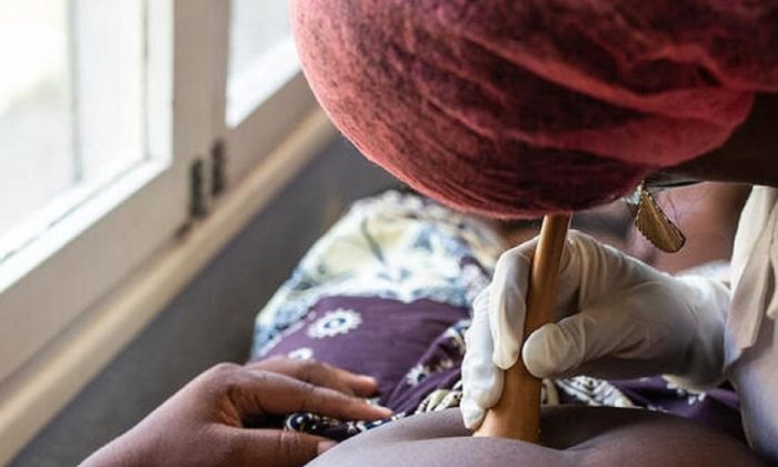 Restoring dignity: Senegalese surgeon and Burundian foundation win reproductive health awards