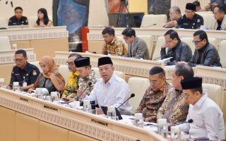 Menteri Nusron laporkan realisasi anggaran Kementerian ATR/BPN Tahun 2025 kepada Komisi II DPR RI