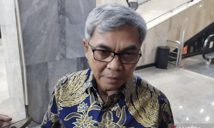KPK menilai terlalu dini ambil alih kasus eks Jampidsus