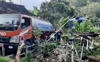 BPBD Gunungkidul salurkan bantuan 2,4 juta liter air selama kekeringan
